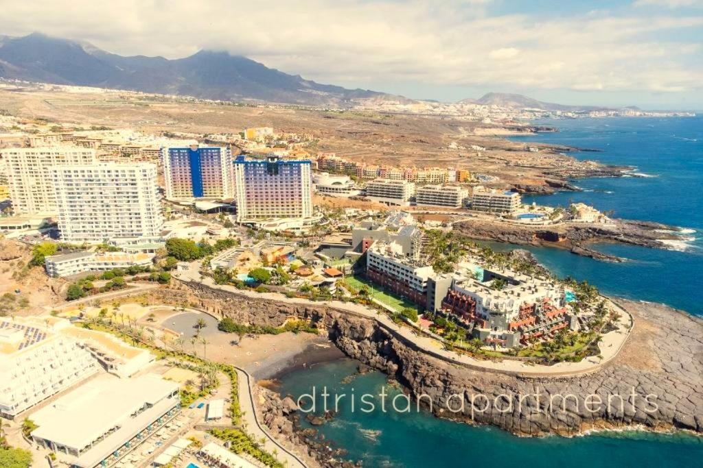Skyline View Apartment - Free Private Parking Including & Guest Bonus Costa Adeje  Kültér fotó