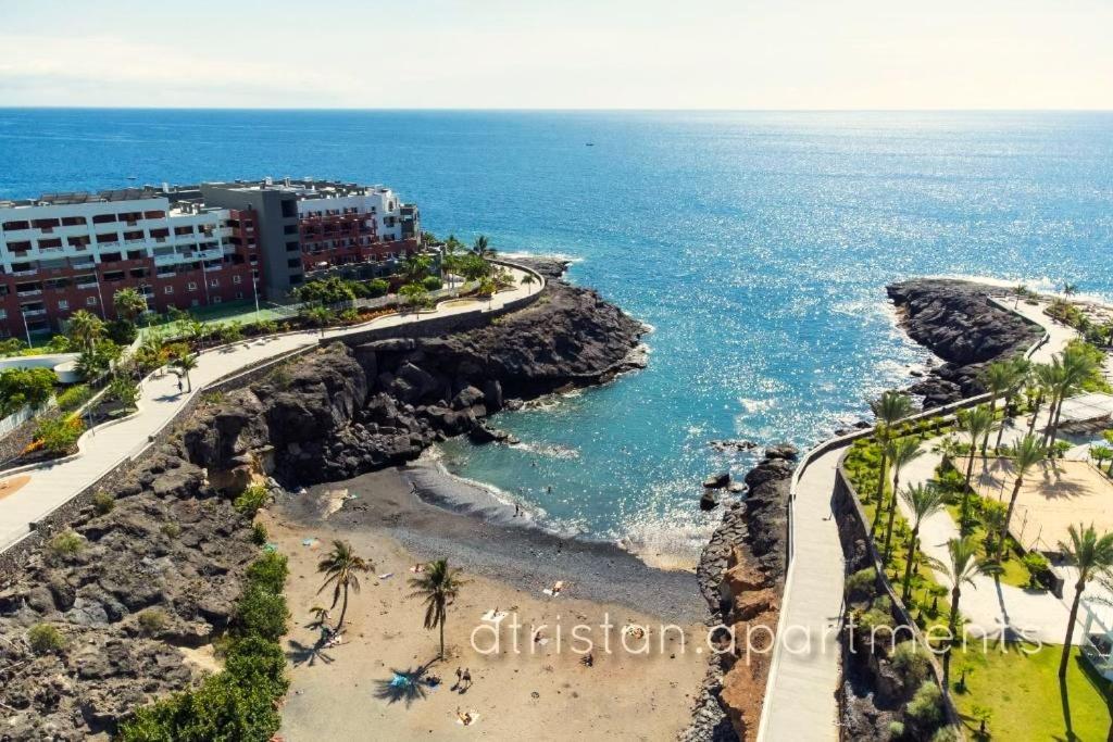 Skyline View Apartment - Free Private Parking Including & Guest Bonus Costa Adeje  Kültér fotó