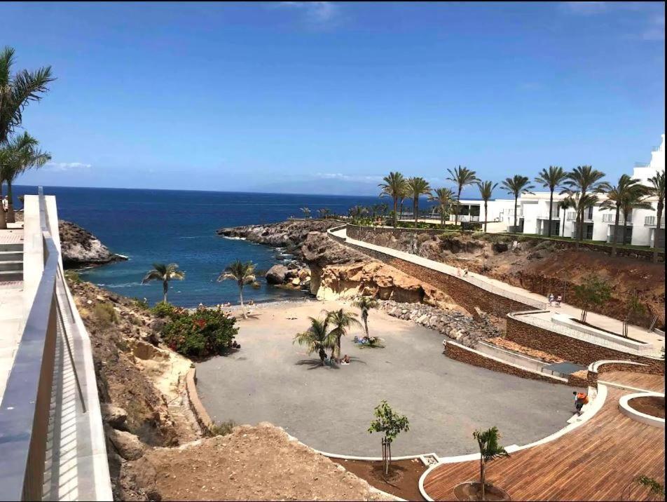 Skyline View Apartment - Free Private Parking Including & Guest Bonus Costa Adeje  Kültér fotó