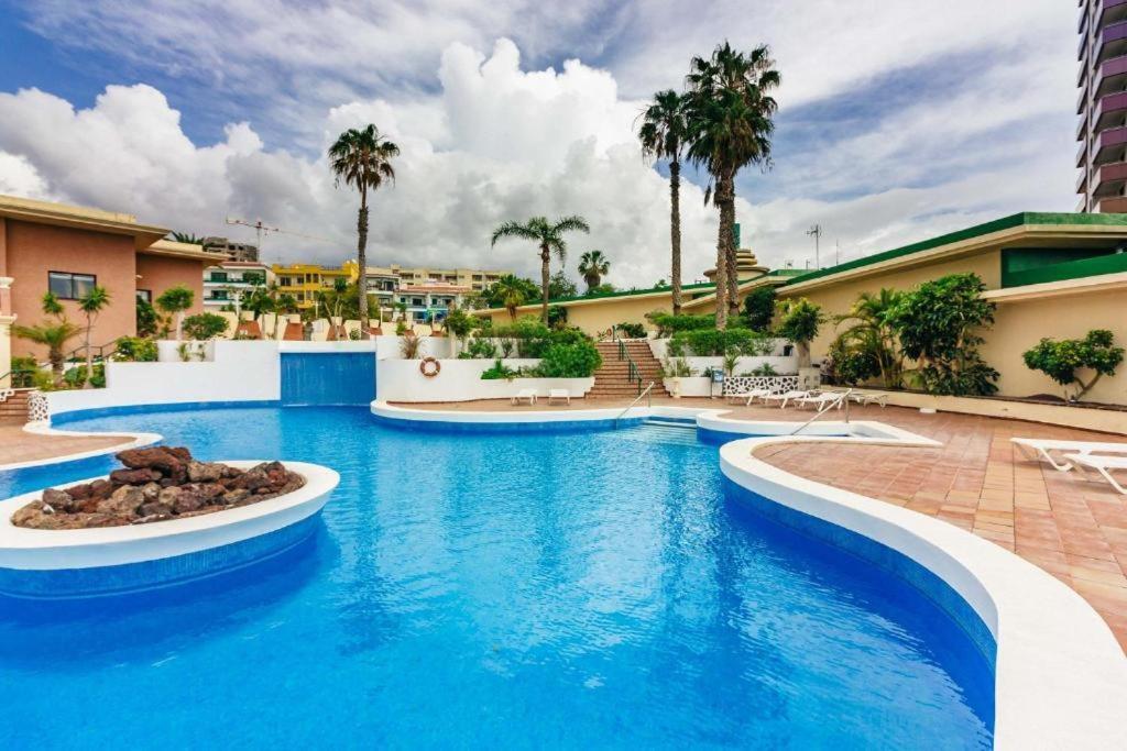 Skyline View Apartment - Free Private Parking Including & Guest Bonus Costa Adeje  Kültér fotó