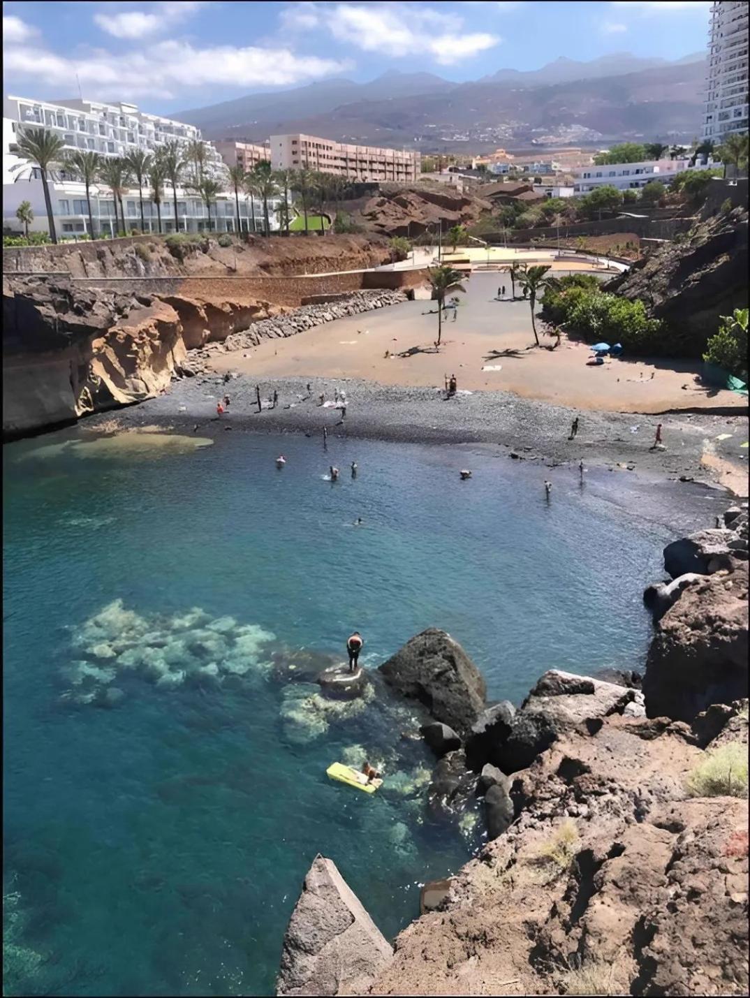 Skyline View Apartment - Free Private Parking Including & Guest Bonus Costa Adeje  Kültér fotó